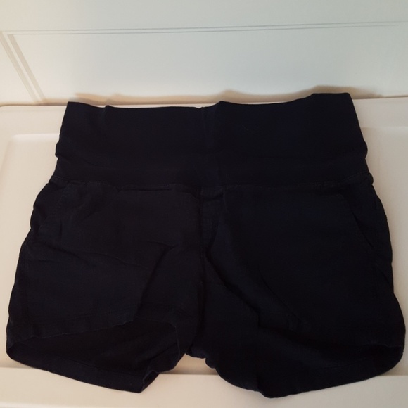 Old Navy Pants - Old Navy Maternity Roll Panel Linen Shorts